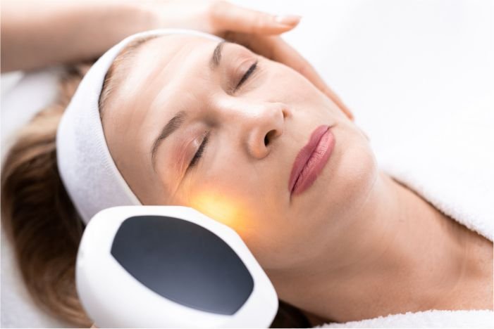 How Does Laser Skin Resurfacing Work?